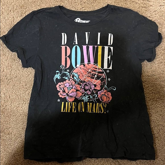 David bowie Tops - Black Graphic Tee - David Bowie Design